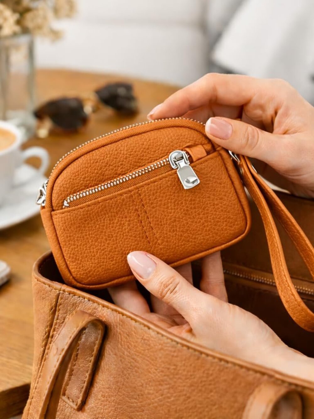 Wallets for Women, RFID Small Ladies Wallet, Wrislet Wallet Coin pouch Multi Car